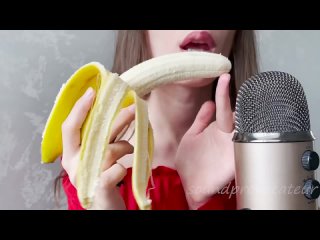 banana kissing asmr