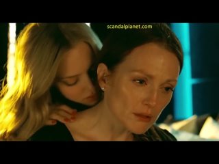 amanda seyfried and julianne moore small tits big ass granny milf